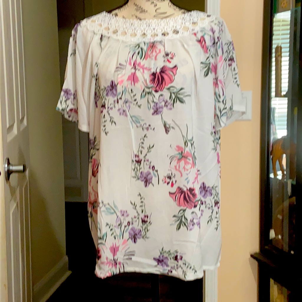 Super Cute Tie Back Blouse